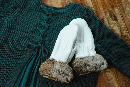 MITTENS & GLOVES