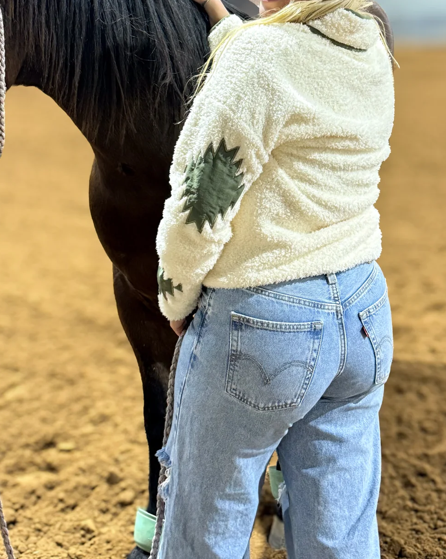 Women's Snap Button Huckleberry Pullover Sweater