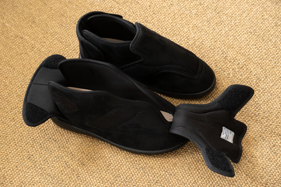 Comfort & Support Dorien Unisex Adaptive Slippers