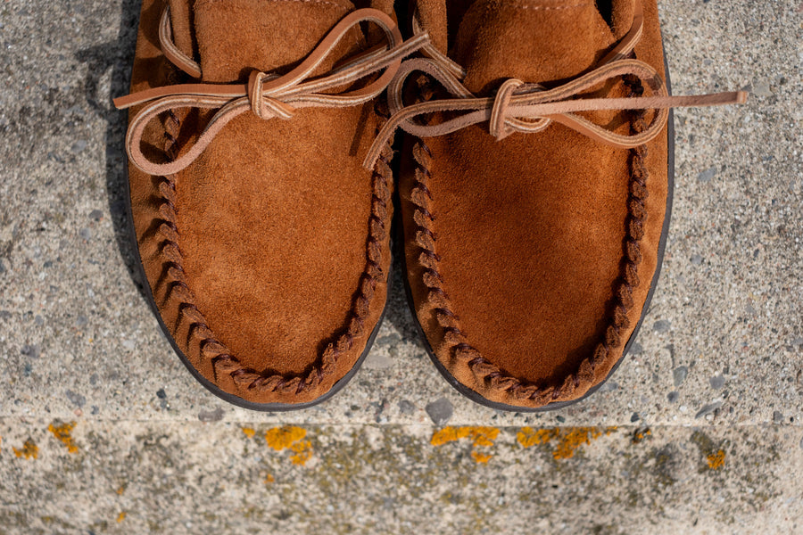 Men's Hunter Sole Wide Width Suede Moccasin Shoes