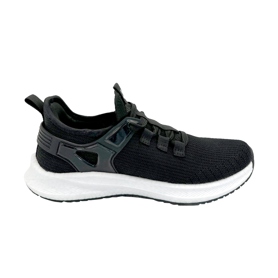 Grounding Lightweight Runners on FINAL CLEARANCE