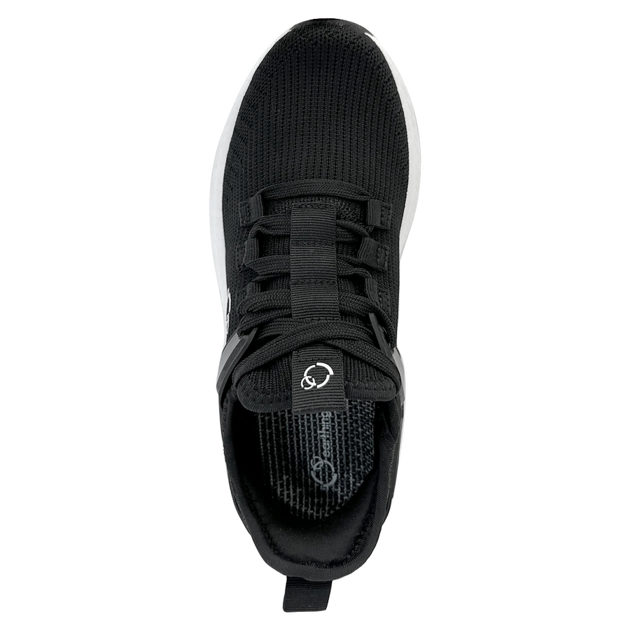 Grounding Lightweight Runners on FINAL CLEARANCE