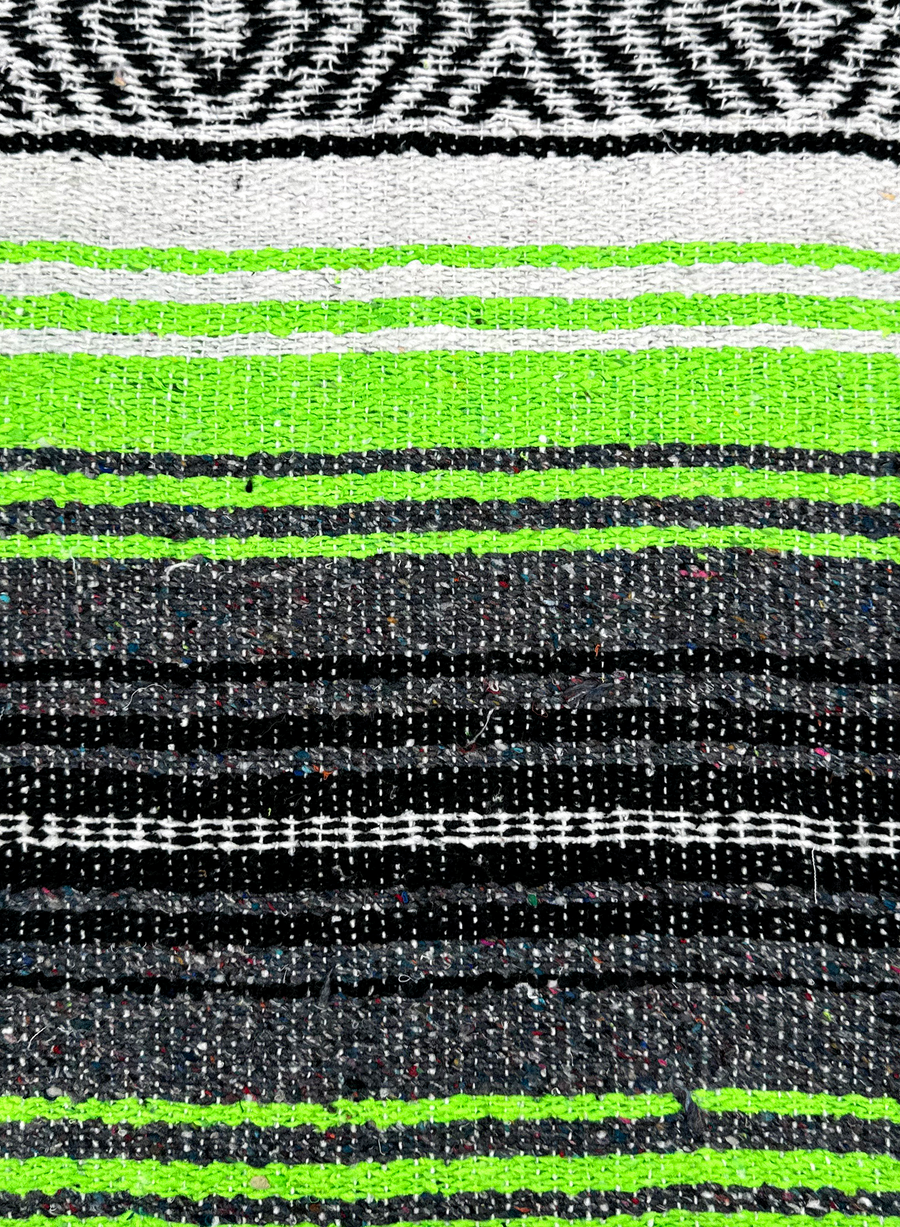 Economy Falsa Blanket