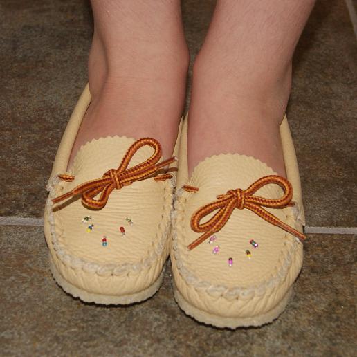 Children's Crepe Sole Leather Beaded Moccasins