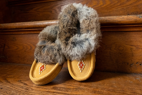 Junior Suede Fleece Lined Beaded Rabbit Fur Moccasins